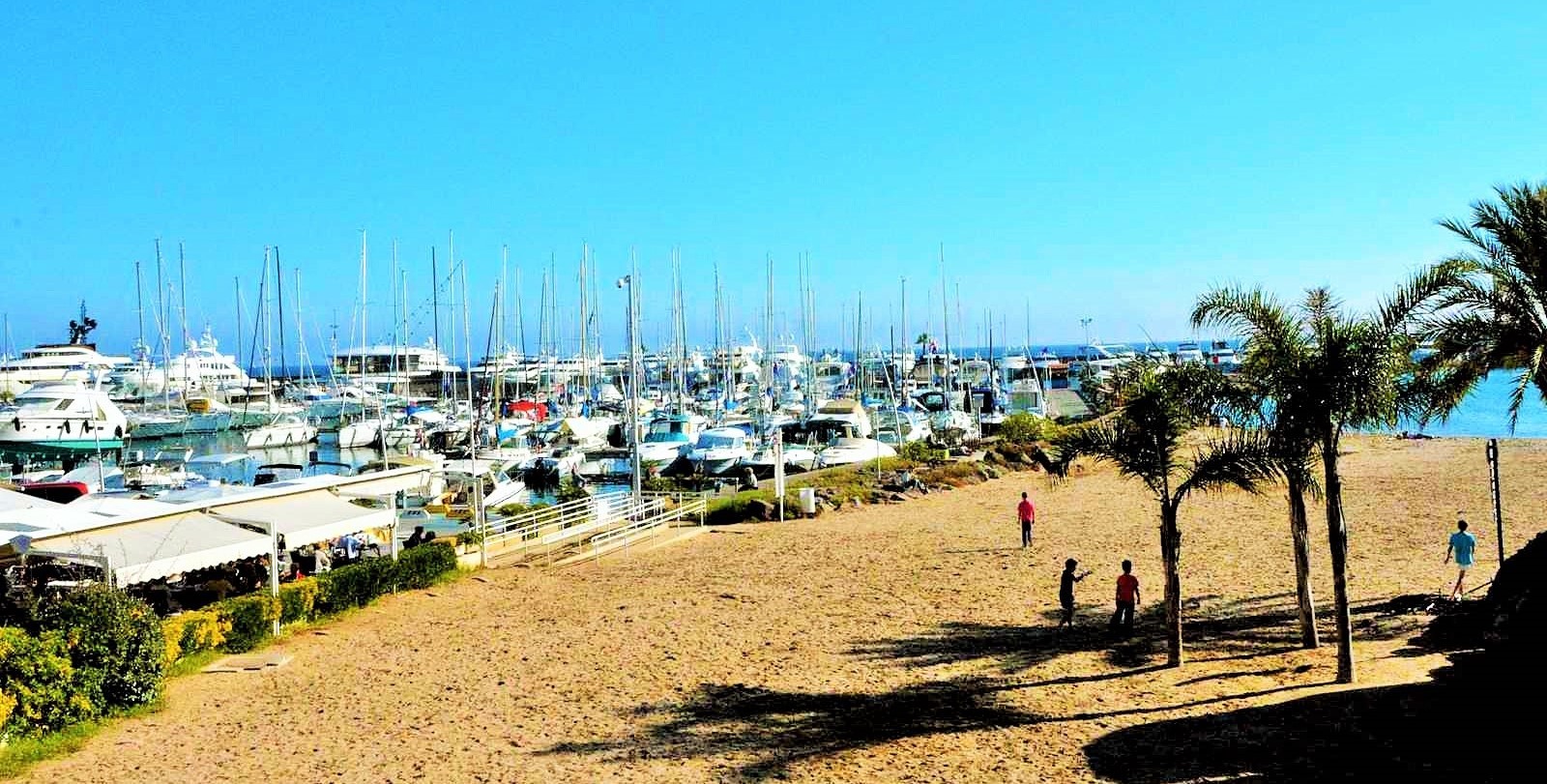 Mandelieu beach 